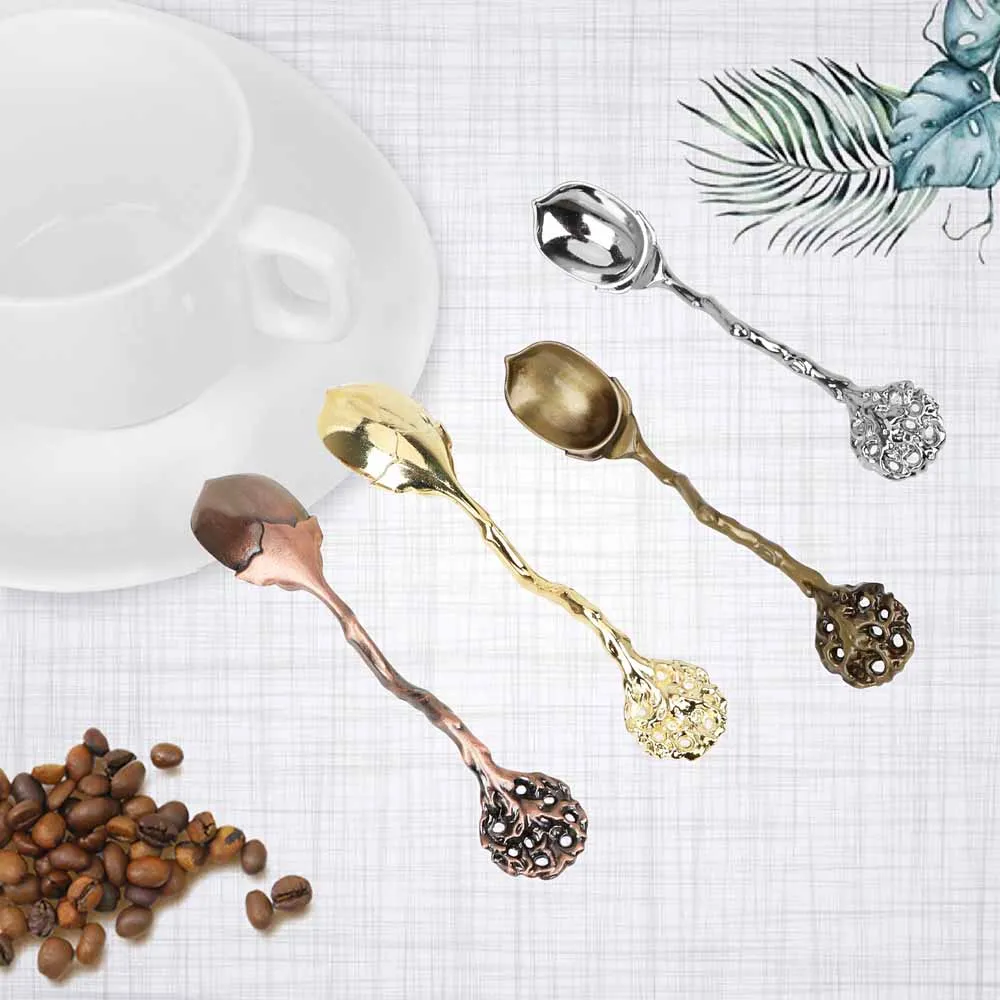 Royal Style Flatware Table Decoration Alloy Vintage Carved Small Coffee Spoon Dessert Spoon Creative