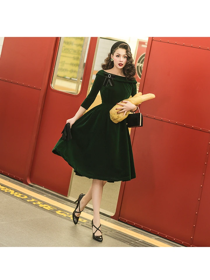 Macy's Emerald Green Cocktail Dress 