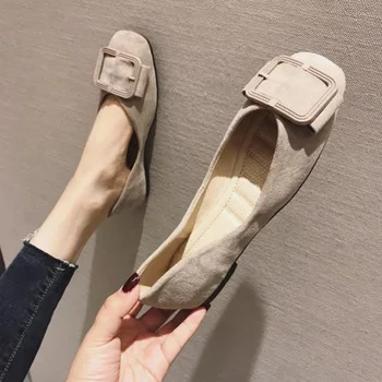 

2020 Ins Fashion Flats for Women Boat Shoes Luxury Brand Office Ladies Shoes Slip-on Woman Flats Plus Size A1308