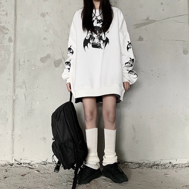 Gothic Graphic Character Girl Print Sweatshirt Pullover Hoodies Women Graffiti Oversized Harajuku Streetwear Korean Punk Japan