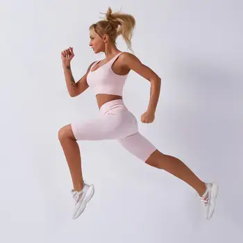 

New arrival and hot selling 5 Colors Women Yoga Clothes Sets Summer Seamless High Waist Yoga Sports Shorts Fitness Clothing Gym