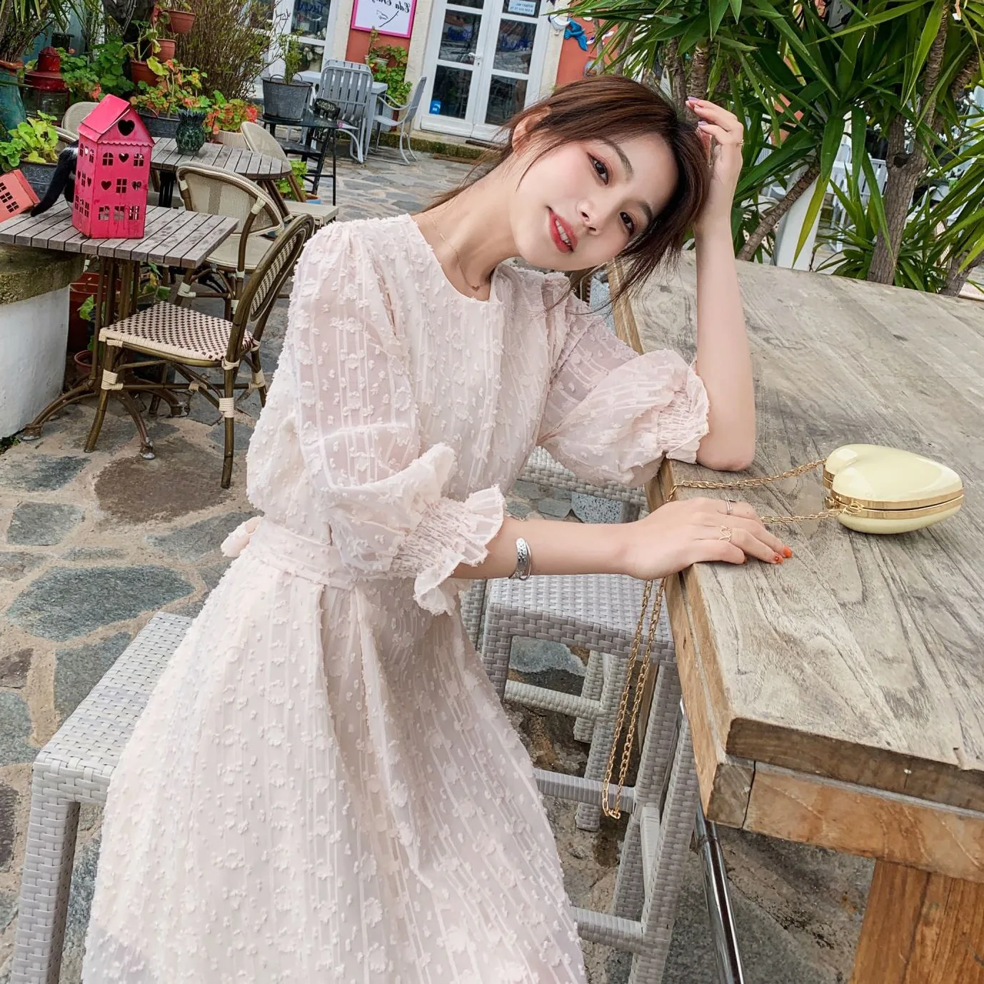 

Photo Shoot INS Platycodon Grandiflorum First Love Sweet Printed Pink Mid-length Crew Neck Back Lace-up Puff Sleeve Dress Women'