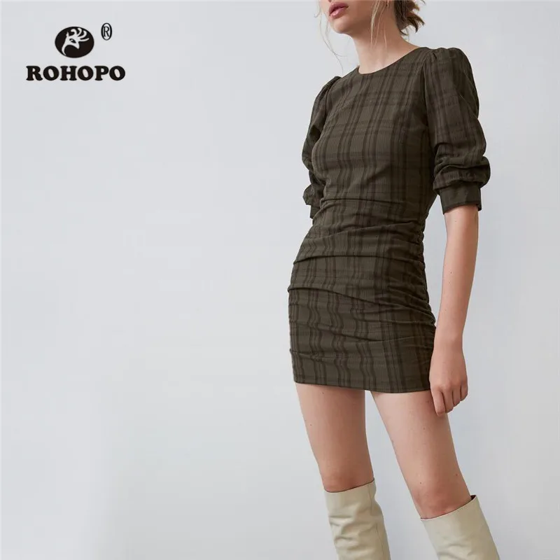 

ROHOPO Round Collar Half Sleeve Side Draped Bodycon Mini Dress Striped Plaid Back Zipper Fly Chic Female Mini Robe #9653