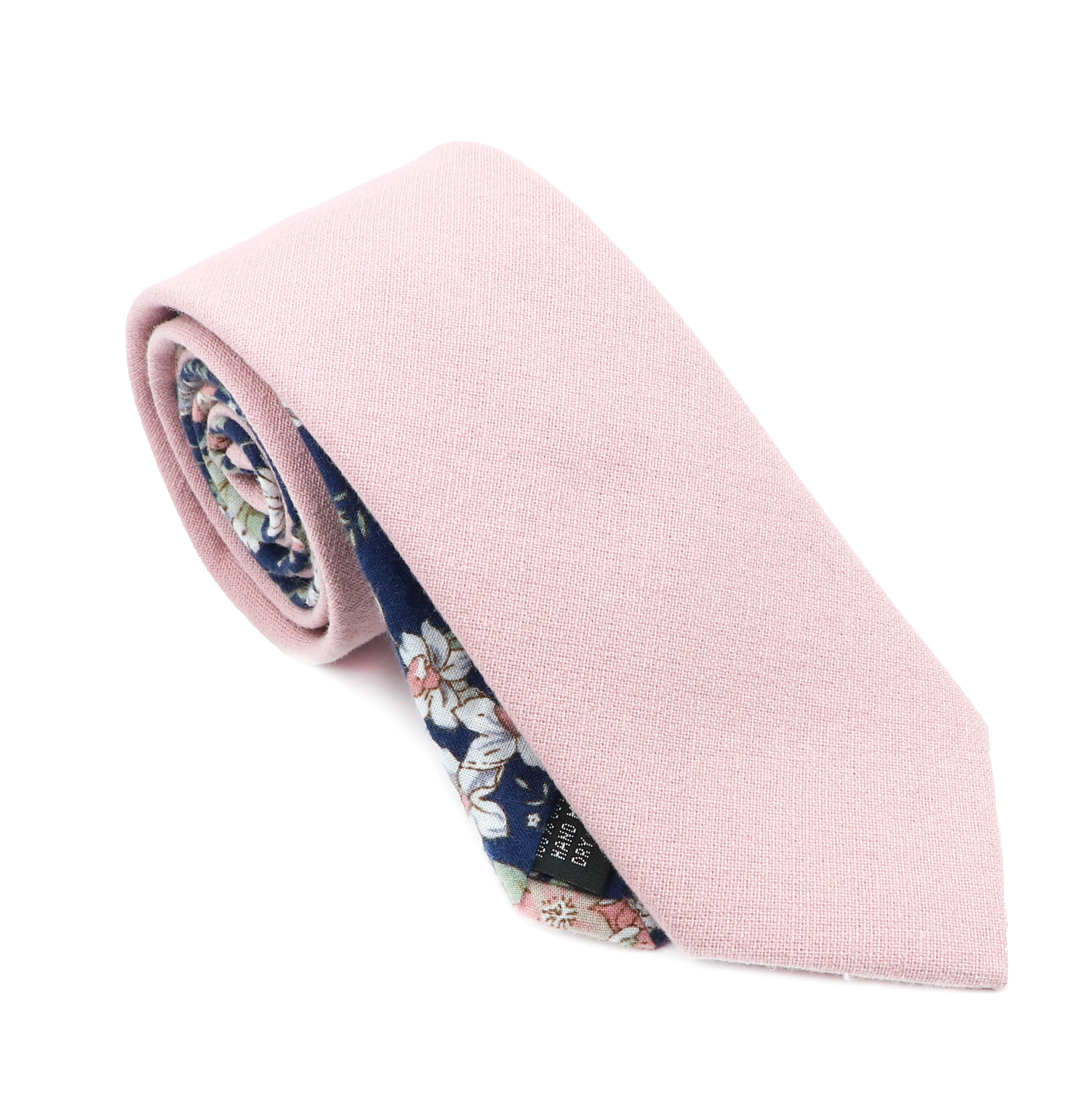 Рисунок 5 - Галстук с цветочным принтом для мужчин и женщин