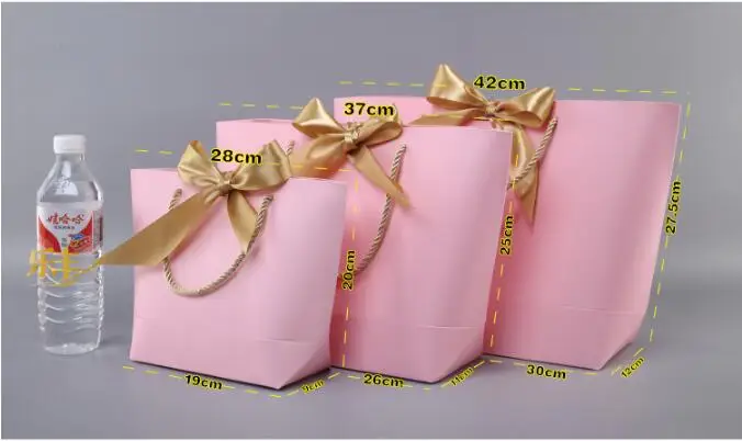100pcs Custom logo bags gift bags Shopping bags 230g paper bags red bags pink bags boat bags print logo