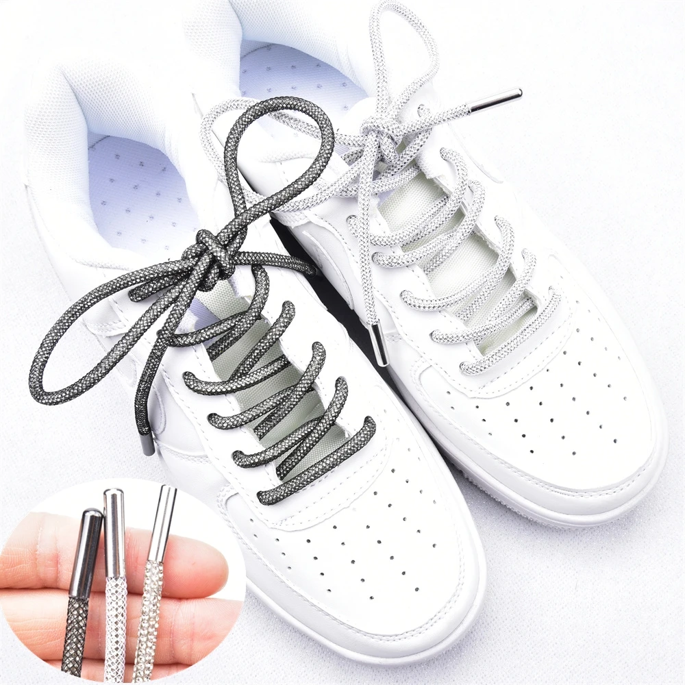 shoelace chain