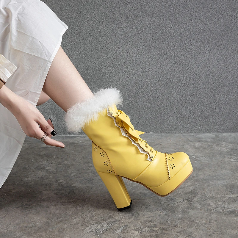 

INS Women ankle boots Plus size 22-28cm European and American Lace rabbit hair Winte velvet warm women winter shoes rain boots