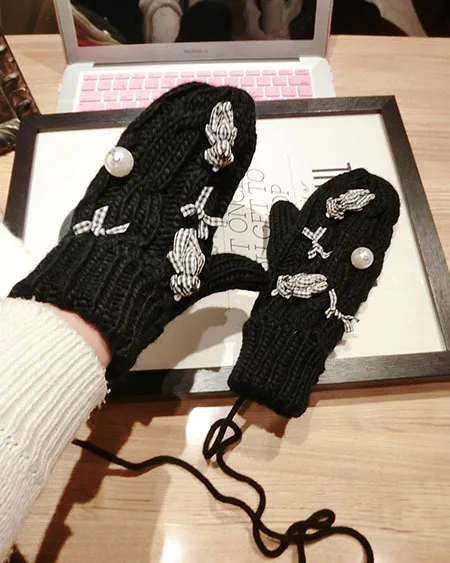 SP&CITY Cartoon Cute Plaid Bear Women's Winter Gloves Thickening Mittens Women's Winter Keep Warm Knitting Gloves Pearl Bows