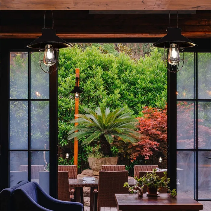 Outdoor Hanging Solar Light 2