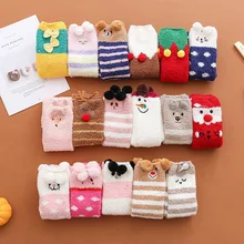 Носки с принтом животных из мультфильмов, с медведем, снеговиком, лисой, Свинкой, Санта-Клаусом, овечкой, оленем, милыми забавными милыми женскими утолщенными носками до икры из кораллового флиса