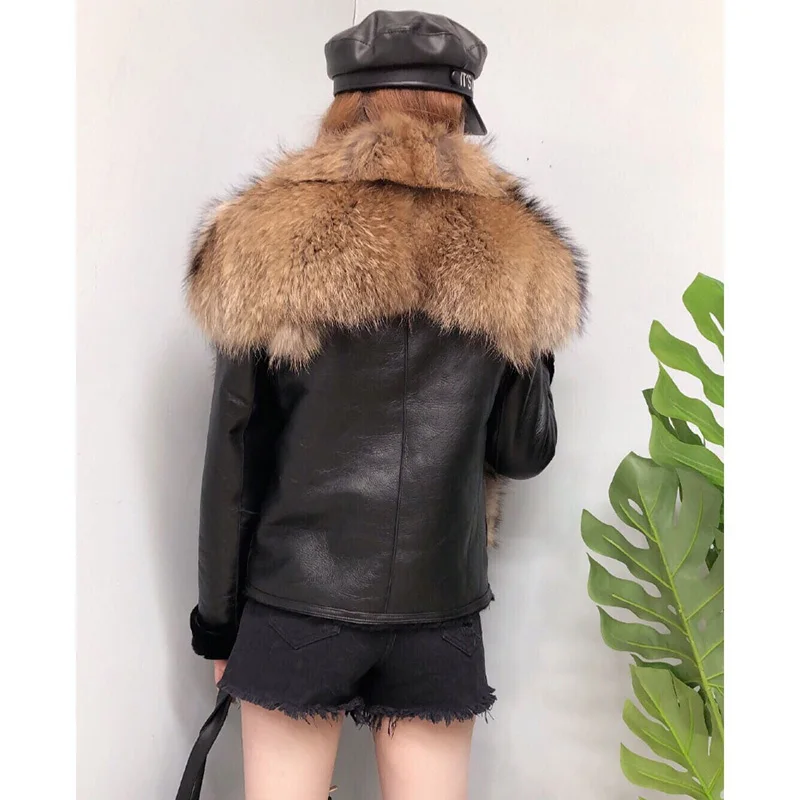 Women Sheepskin Coat With Real Sheep Fur Inside And Natural Raccoon Fur Collar Silver Fox Fur Trim Winter Jacket For Women Warm