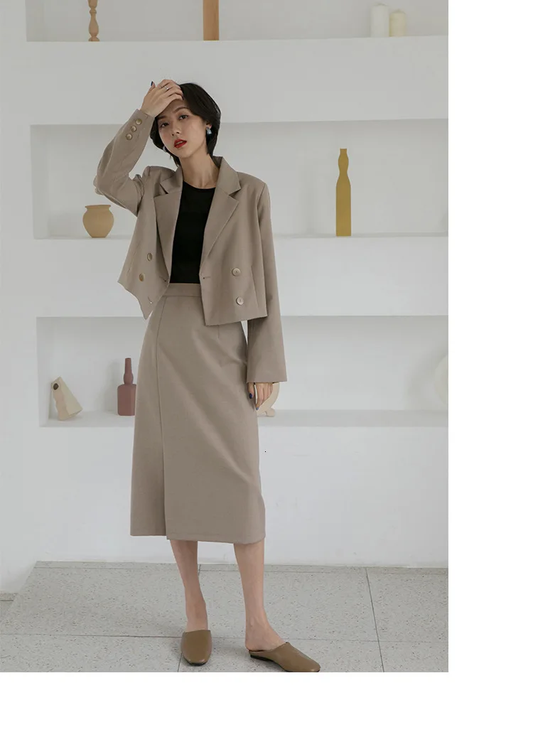 TVVOVVIN Autumn Concise Hong Kong Flavor Solid Color Both Row Buckle Long Sleeve Short Fund Small Suit Woman ZX188