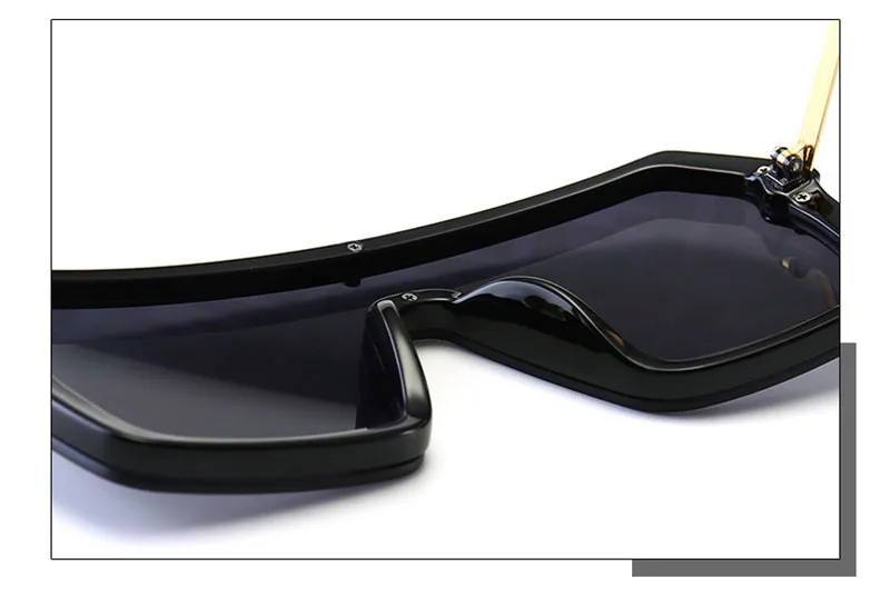 2019 Fashion F Letter Shield Style Rivets Sunglasses Modern Women Vintage Brand Design Sun Glasses