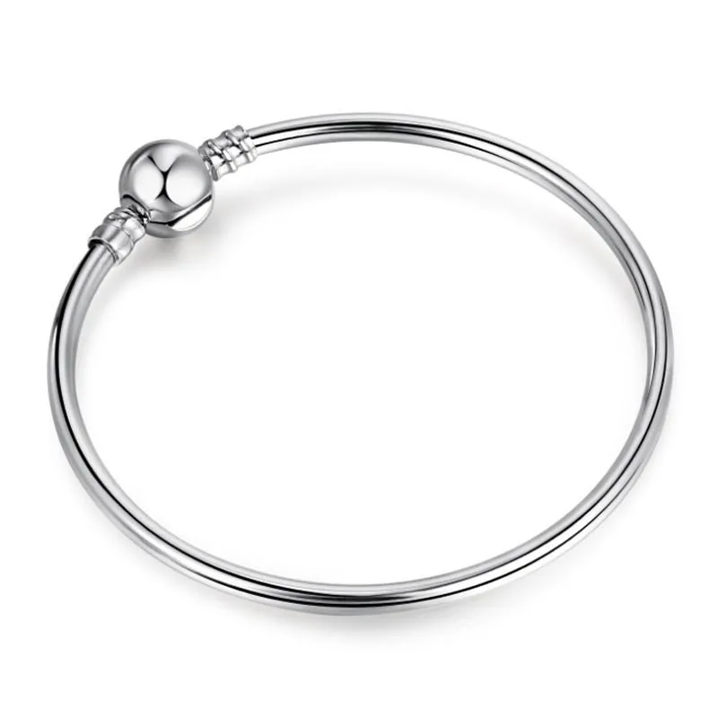 10745164618_1965222810