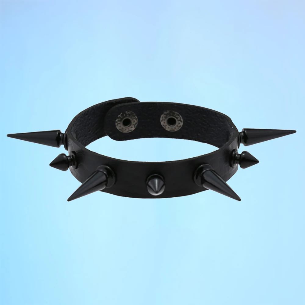 

New Punk style wrist rock hip-hop dance performance dark spiked stud rivet bracelet non-mainstream fashion bracelet