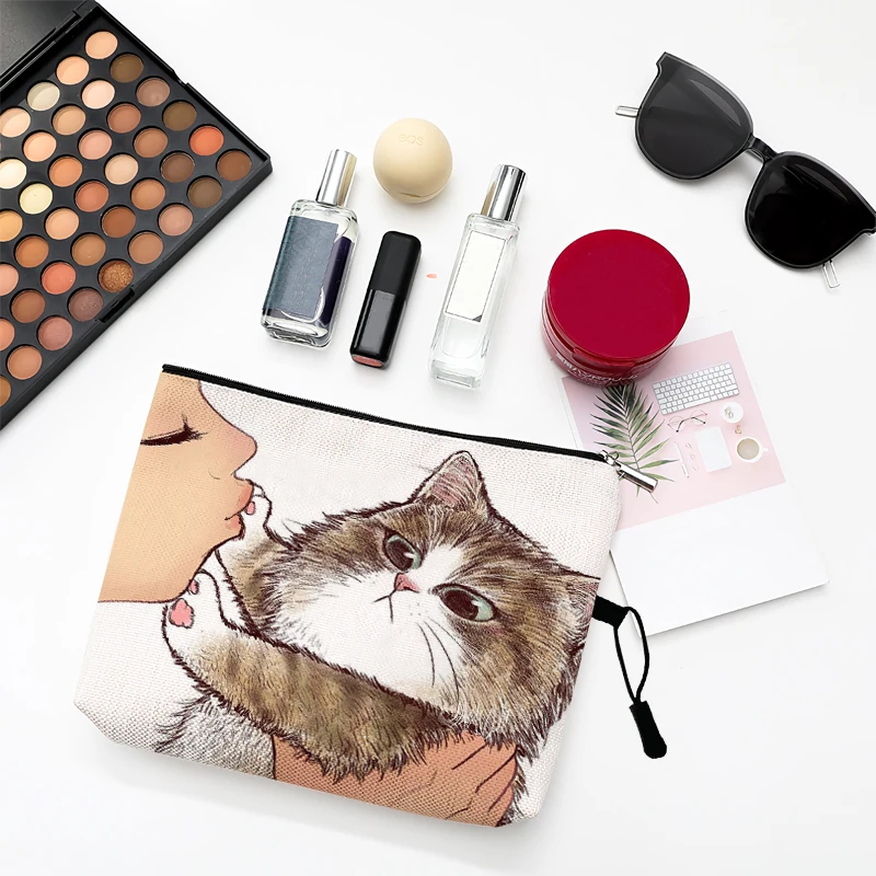 kissing cat makeup bag