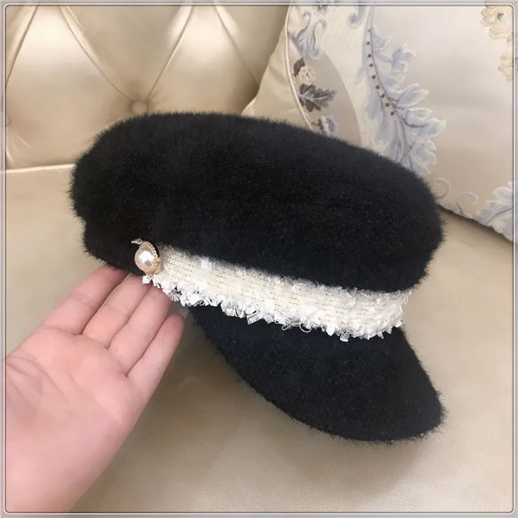 12343603547_1247660428