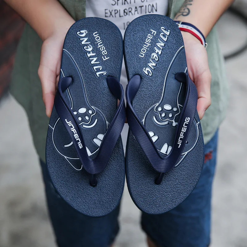 

Slipper Men's Flip-flops Summer Flip-flop Anti-slip Flat Heel Students Slippers Seaside Sandals Europe And America Flip-flops