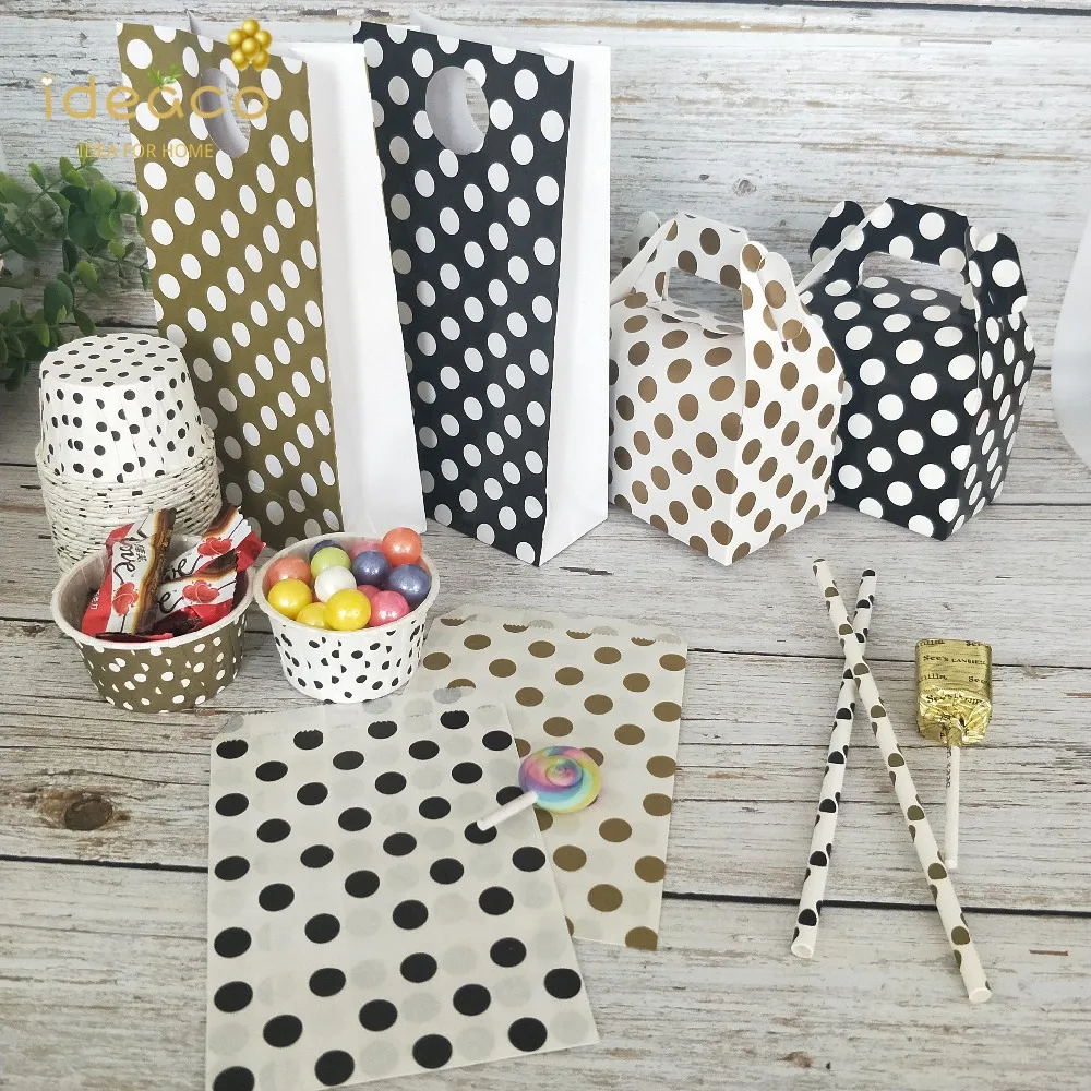 gift paper bag box pom confetti straws4