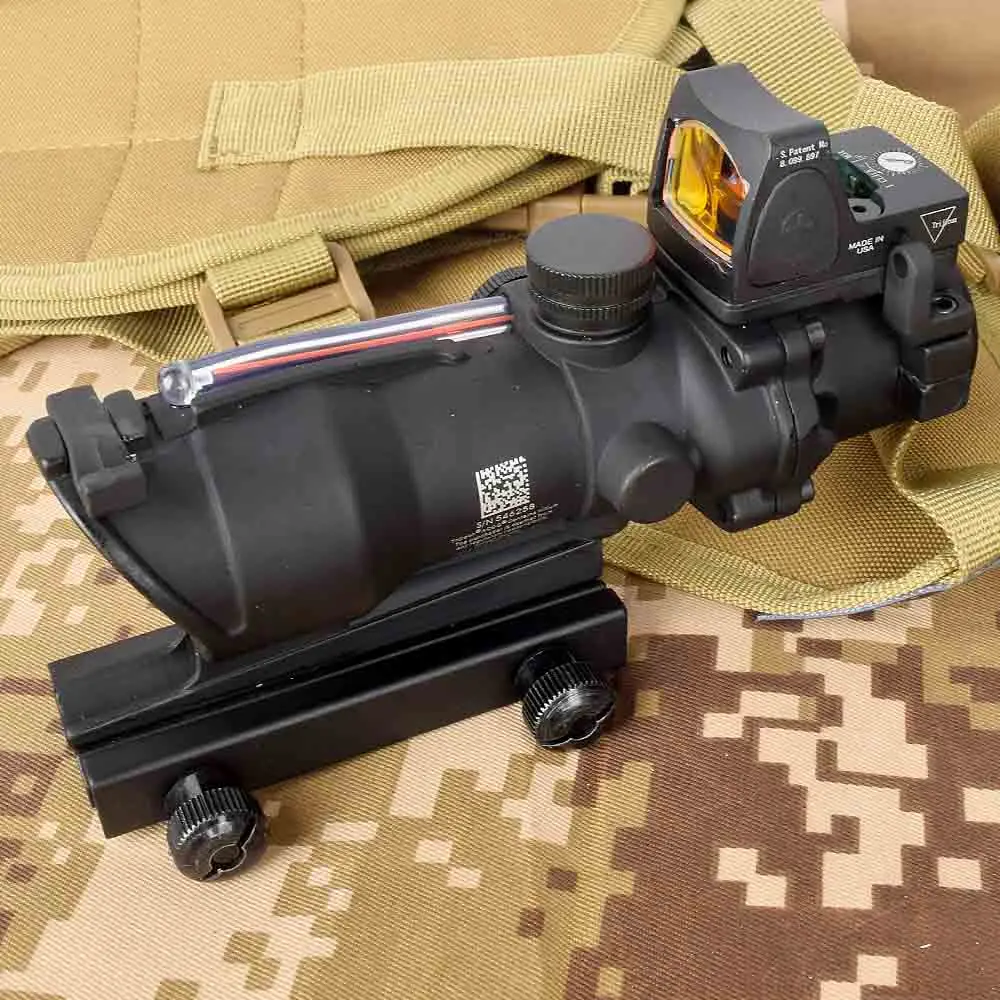 Охотничий оптический прицел Trijicon ACOG 4X32 с красной точкой и гравировкой