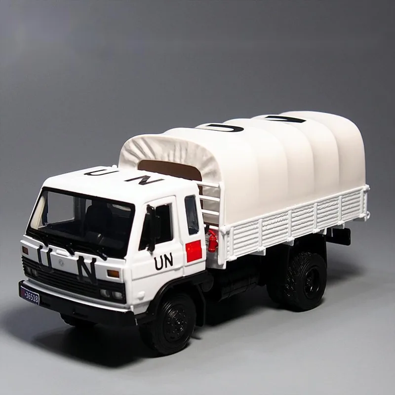 

1:32 Alloy Die-casting Car Model Military Truck Sound And Light Door Toy Exquisite Decoration Scene Layout Collection Gift