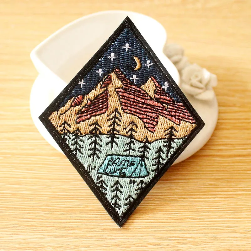 

Wilderness Camping Patch Mountain Embroidered Patches For Clothing Sew/Iron On Patches On Clothes Van Gogh Patch Earth Parches