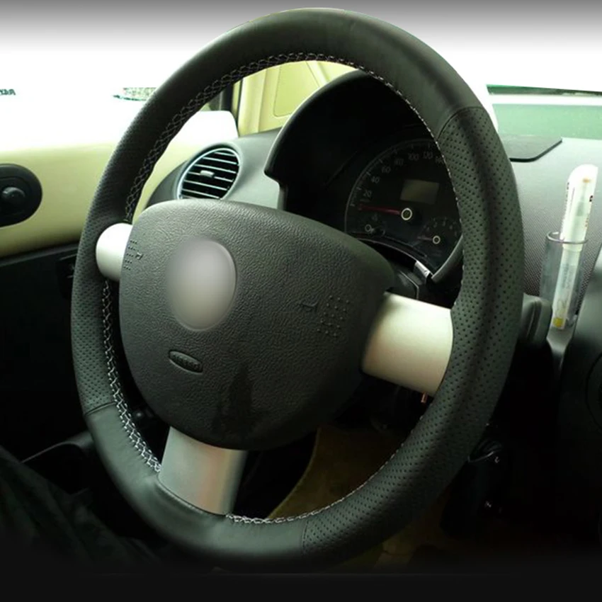 Сшитый вручную черный чехол рулевого колеса автомобиля из натуральной кожи для