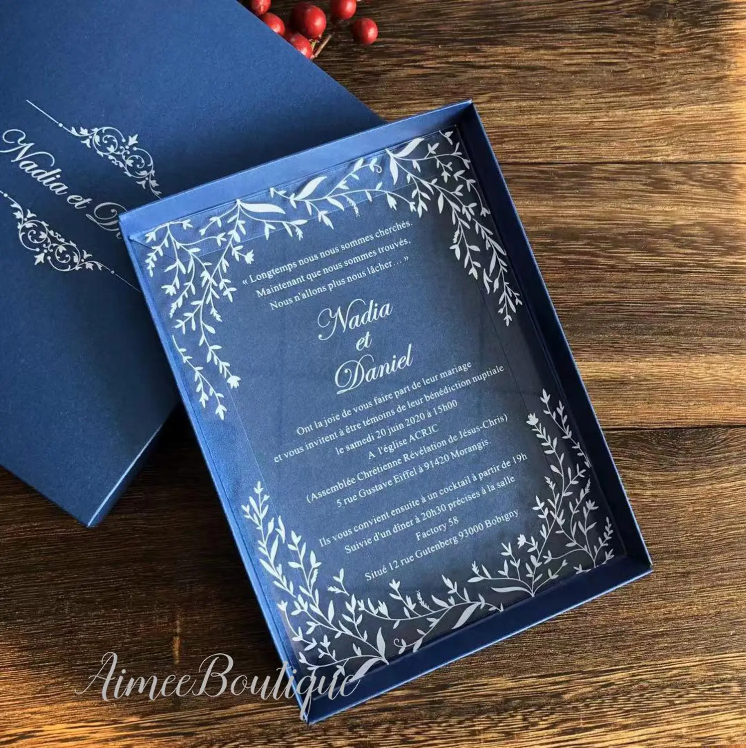  2020 white print clear acrylic wedding invitation with leaves design with blue box - 4.00047E+12