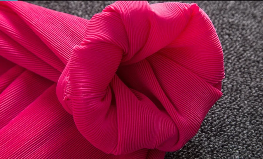 MIYAKE fold весна и осень стиль для женщин круглый вырез рукав летучая мышь складной свободный негабаритных Топ Футболка