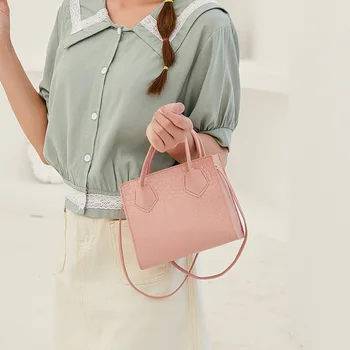 

Small Crocodile Pattern Solid Color PU Leather Crossbody Bags For Women 2020 Summer Lady Shoulder Handbags Female Simple Totes