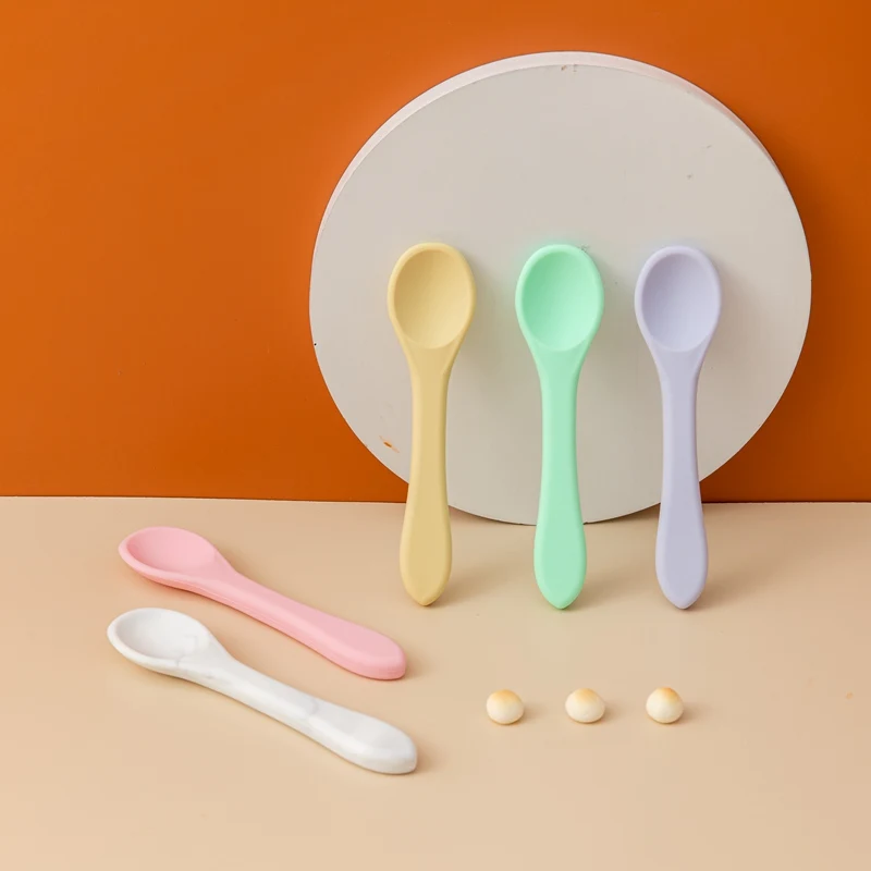 Kids Learning Tableware Baby Feeding Spoon Soft Food Grade Silicone Spoon Z 
