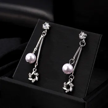 

Korean Style Zircon Rhinestone Pearl Long Bar Drop Earrings for Women Simple Temperament Snowflake Flower Earring Female Jewelry