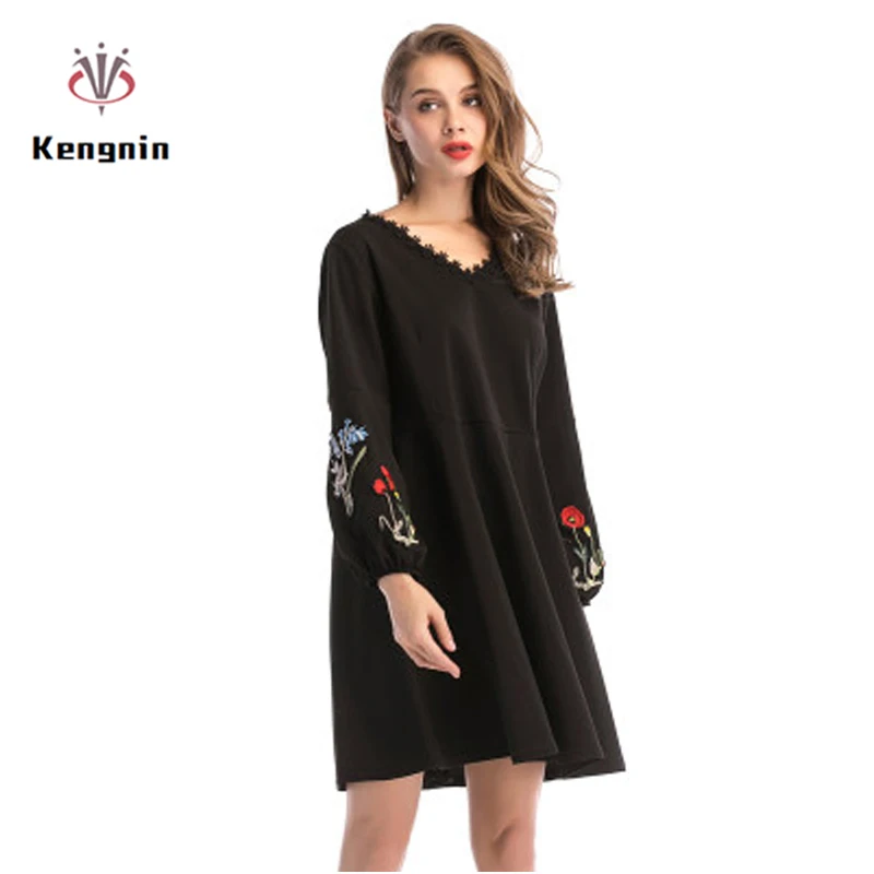

2019 Spring European Style Women Dresses Plus Size 5XL Lace V-Neck Ladies Vestidos Loose Embroidery Female Robe Street Clothing