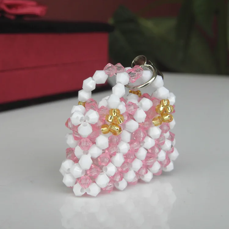 

Manufacturers Direct Selling Hand-woven Beaded Bracelet Acrylic Mobile Phone Rope Handbag Pendant Finished Product Wholesale