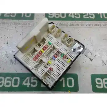 

CASE RELAYS/FUSES RENAULT KANGOO 1.5 dCi Diesels FAP 8201044235 1077148761 [16822859]