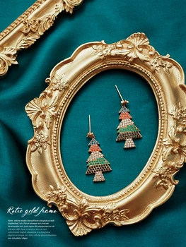 

Retro Golden Mini Photo Frame for Jewelry Earrings Necklaces Rings Photography Material Background Props Photo Shoot Fotografia