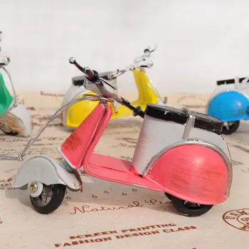 

4Pcs Sets Retro Distressed Iron Car Model Mini Motorcycle Desktop Ornaments Creative Vintage Home Furnishings Home Decoration