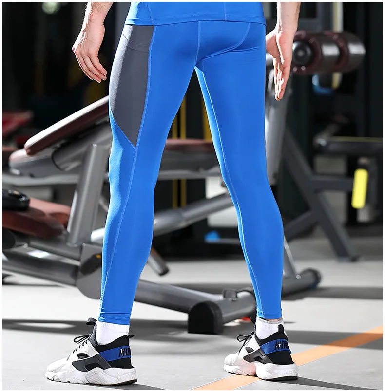 13435716082_1475185497