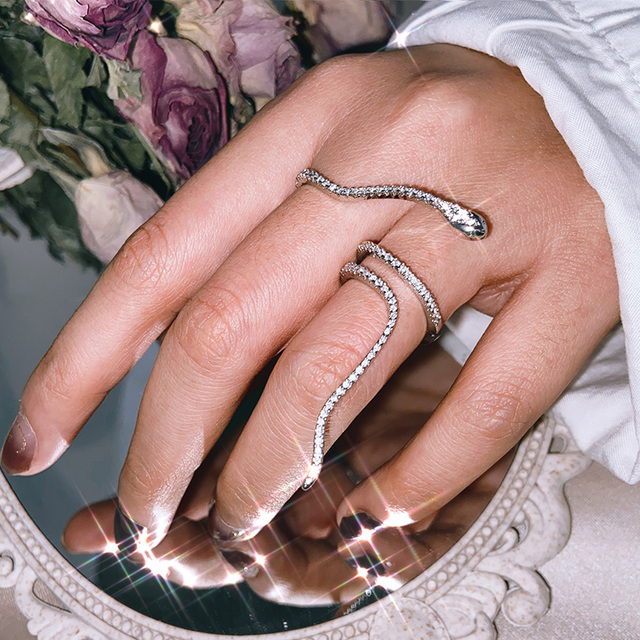 2021 Cool Snake Shape Rings for Women Silver Color Adjustable Crystal Cubic Zirconia Rings Party Bijoux Personality Jewelry
