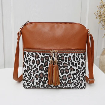 

New Women Shoulder Bags Simple Fashion Shell Shape Women Small Messenger Crossbody Bag Ladies Zipper Handbags