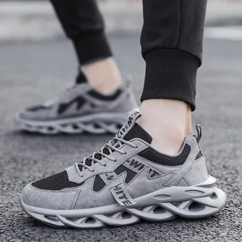 

Summer Breathable Men's Shoes 2020 New Korean Trend White Board Shoes Wild Mesh Sports Casual Shoes for Men Sweat-Absorbant