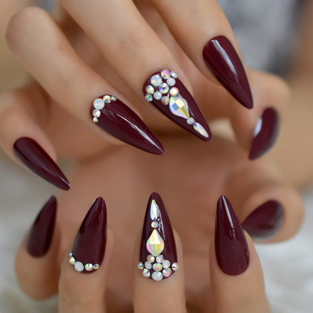 3D Bling False Press on Nails Black Color Stiletto Wear Finished Wearable Full Cover Fake Nail Tips for Girls and Women