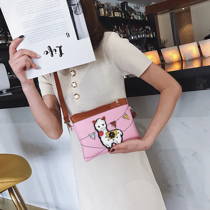 

2019 new envelope cute alpaca cute alpaca bag individual one-shoulder one-shoulder one-shoulder bag