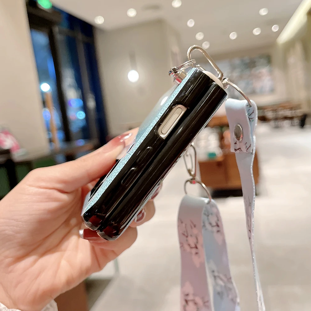Cute Smiley Cartoon Bracelet Phone Cases For Samsung Galaxy Z Flip 5G Hand Chain Clear ZFlip 3 Z Flip 3 5G Cover Fundas Para samsung silicone cover