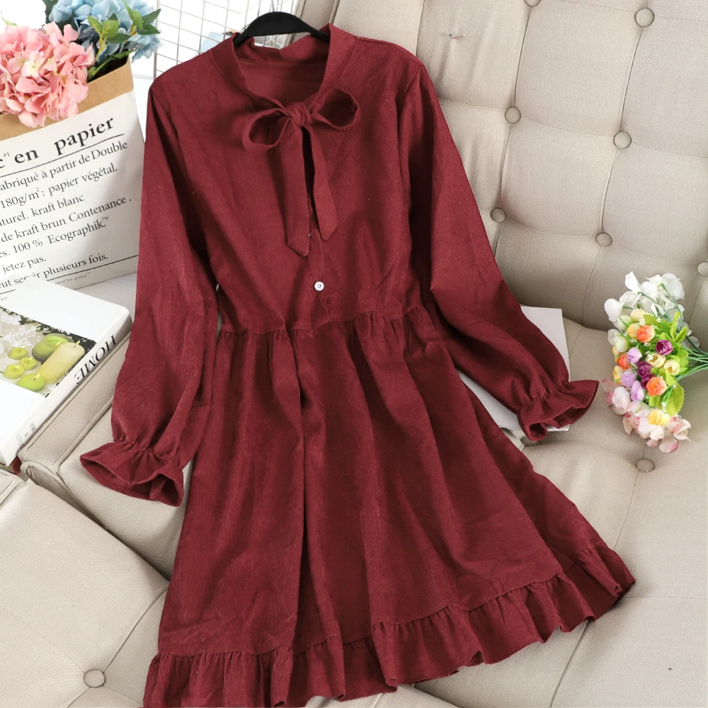 Women Dress Элегантное женское осеннее бархатное платье с расклешенными рукавами на бретельках с оборками и бантом, винтажное приталенное платье средней длины с высокой талией и пуговица для пуловера, модель года - Цвет: Women Dress