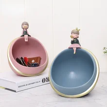 

INS Style Science Fiction Planet Hallway Entrance Home Living Room Table Decoration Cute Girl Key Storage Box Ornaments