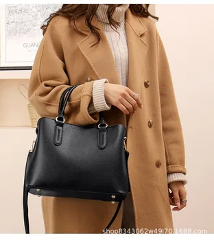 

Fashion female bag 2020 new soft leather middle-aged ladies shoulder bag messenger bag large capacity handbag bucket bag