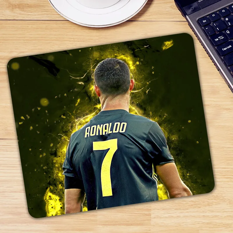 

Cristiano Ronaldo Desk Keyboard Mousepad CR7 Gaming Mouse Pad Game Computer Mice Mat