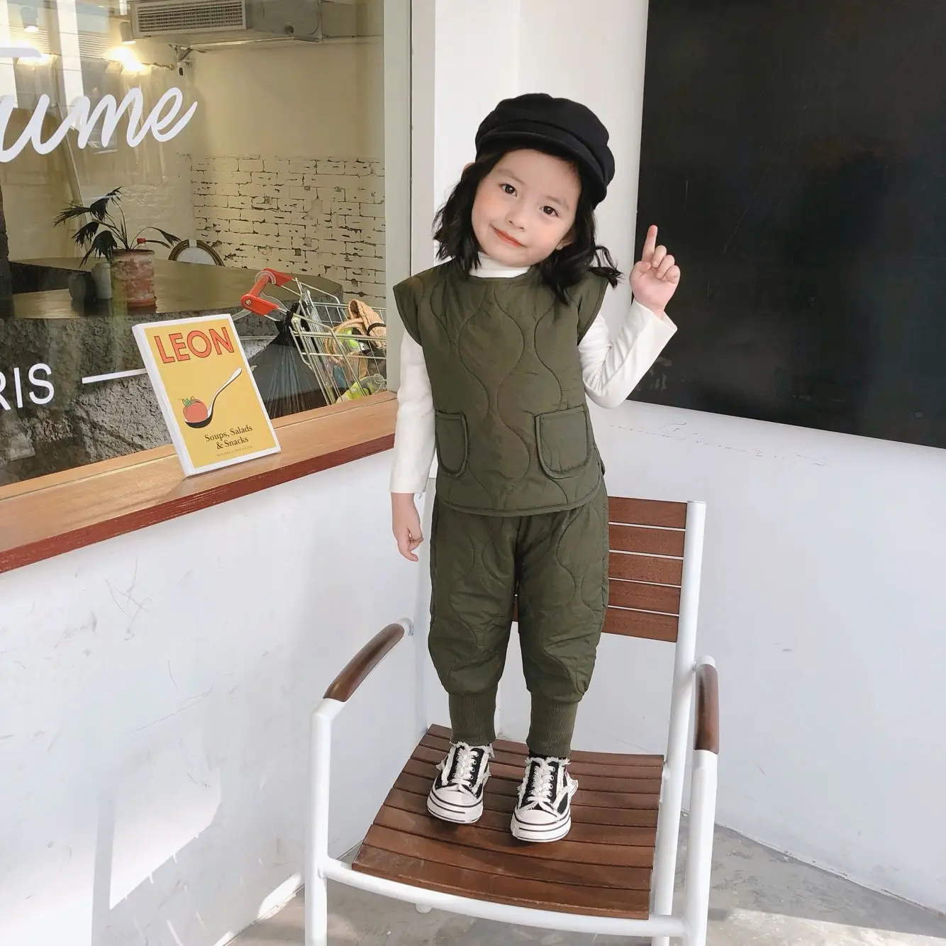

Autumn and Winter 2019 Kids Clothes Girls Thin Cotton Padded Vest Tops with Pant Suits Toddler Kids Solid Color Two Pieces Sets