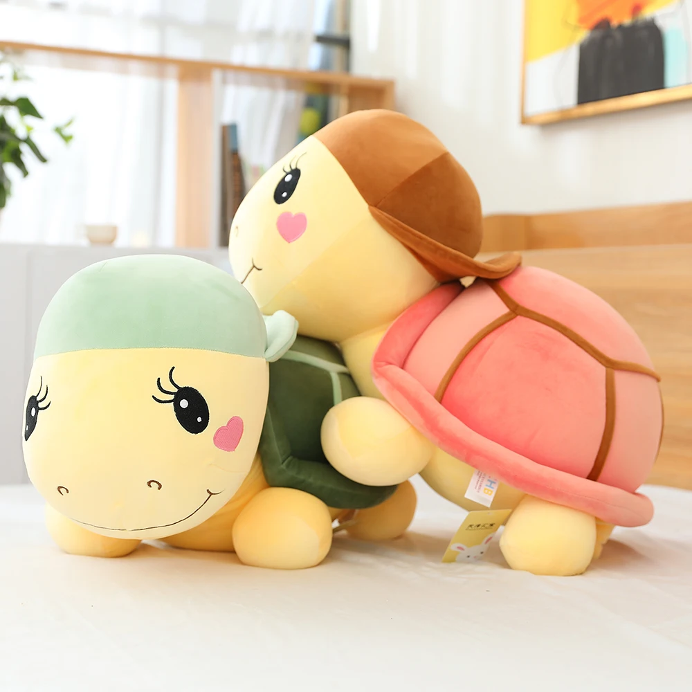 Nouveau produit net rouge chapeau petite tortue peluche poupée vers le bas coton peluche jouet mignon tortue bébé sommeil dormir poupée paresseux lit dormir